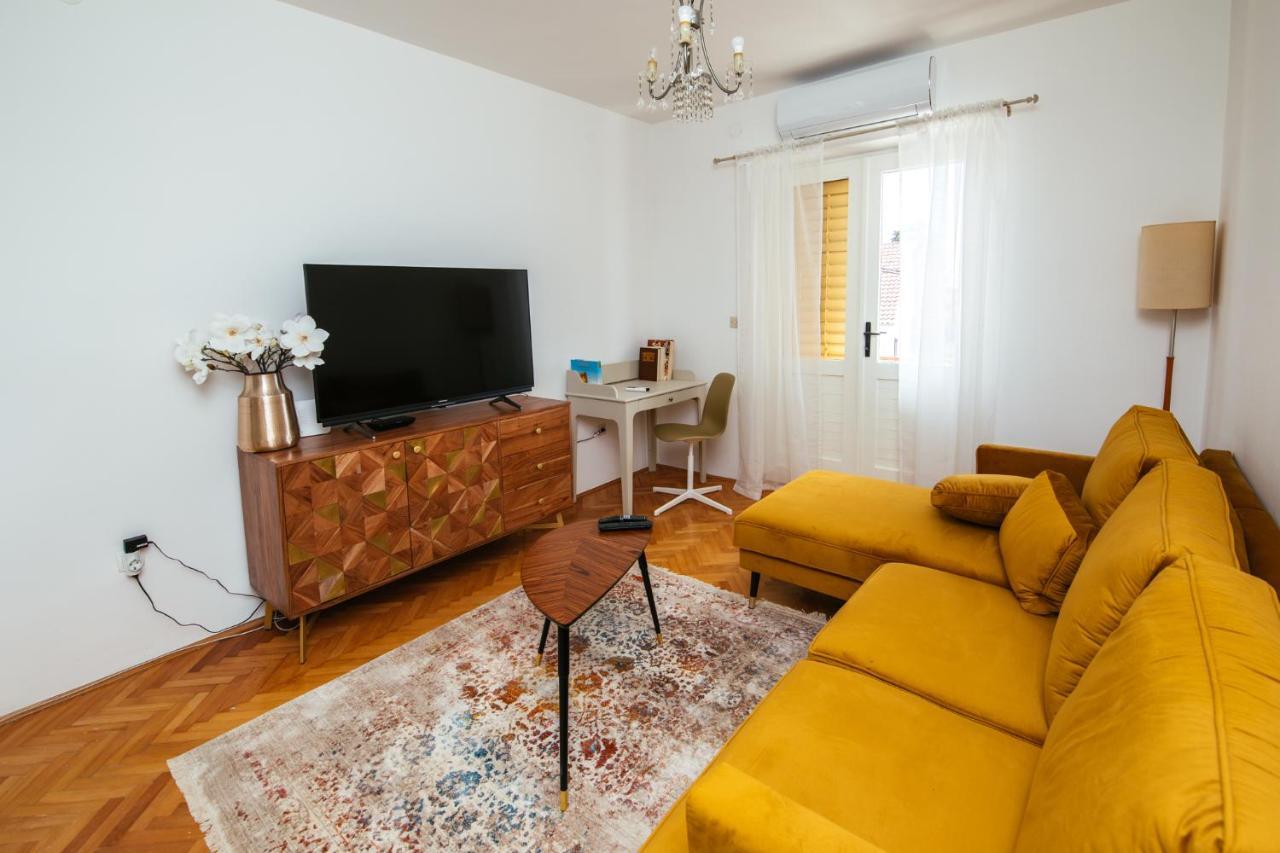 Apartment Michelin Примоштен Экстерьер фото