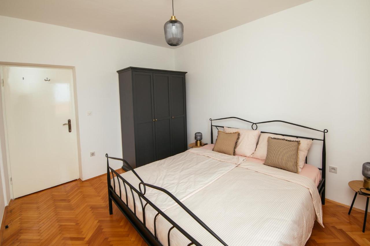 Apartment Michelin Примоштен Экстерьер фото