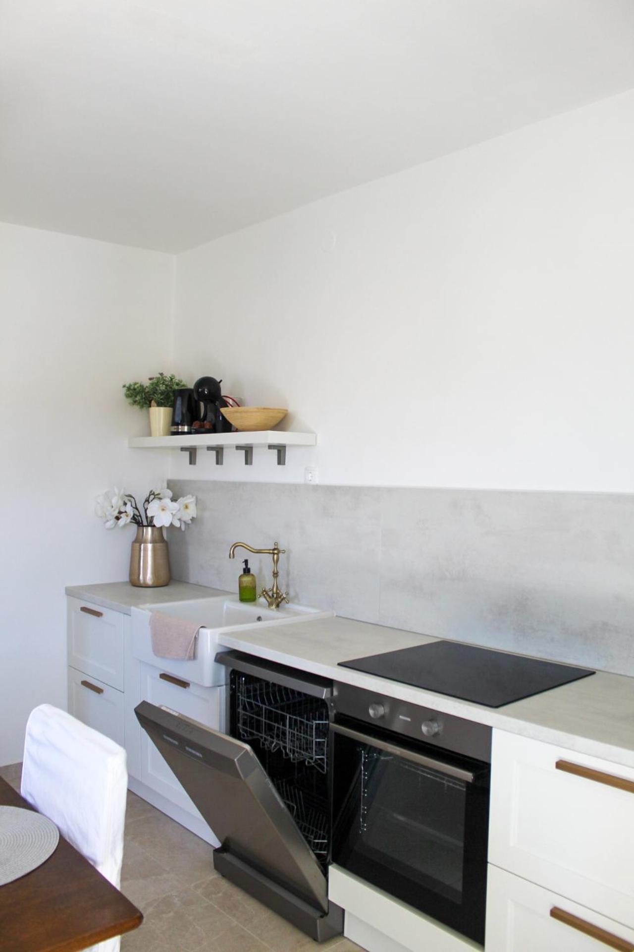 Apartment Michelin Примоштен Экстерьер фото